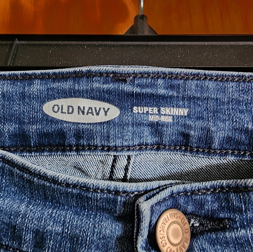 Old Navy Mid-Rise Super Skinny Jeans - Blue Size 10 - Picture 3 of 4